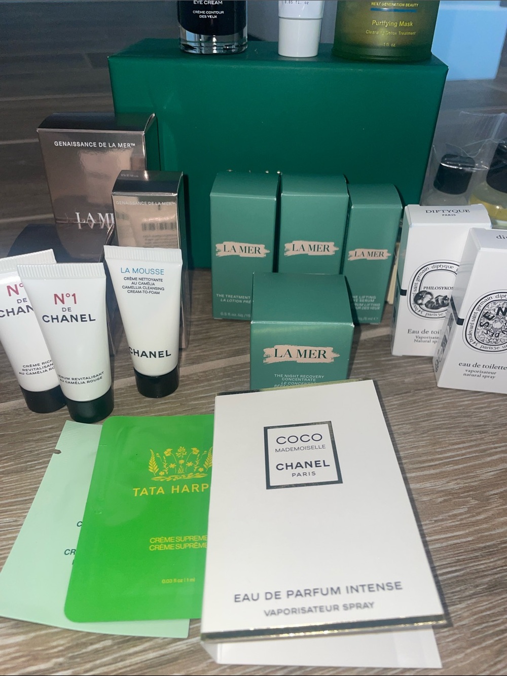 La Mer Skincare Sample Set 111 Skin Tata Harper Jo Malone - Picture 5 of 5